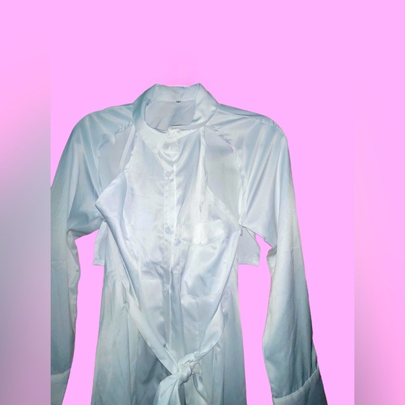 🆕#29~NWT COMMENSE Cut Out Button Down Collar White Shirt, Size Small - Picture 7 of 13